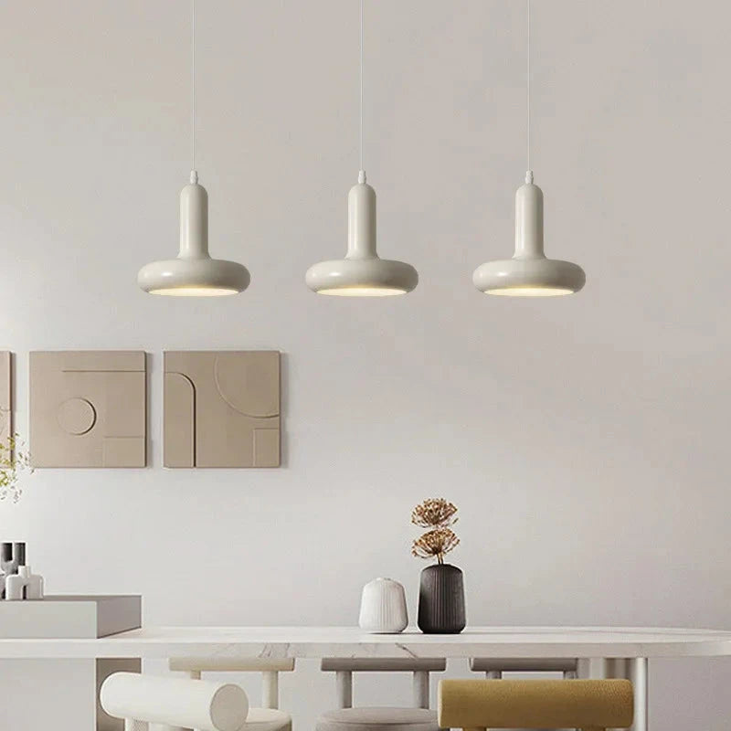 Retro Nordic Pendant Light - Stylish White Design for Modern Interiors