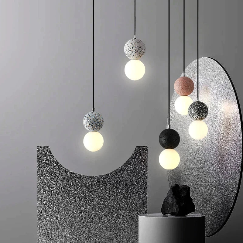 Modern Glass Pendant Light for Elegant Home Illumination