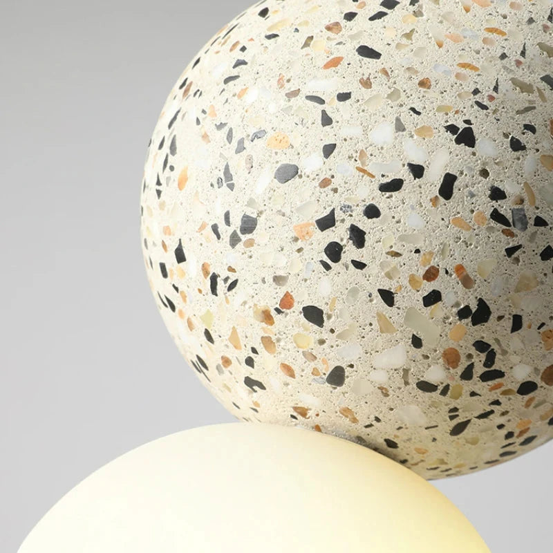 Modern Glass Pendant Light for Elegant Home Illumination